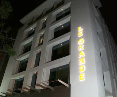 https://imgcld.yatra.com/ytimages/image/upload/t_hotel_yatra_city_desktop/v1479813577/Domestic Hotels/Hotels_Ahmedabad/Le Grande Residency/Overview.jpg